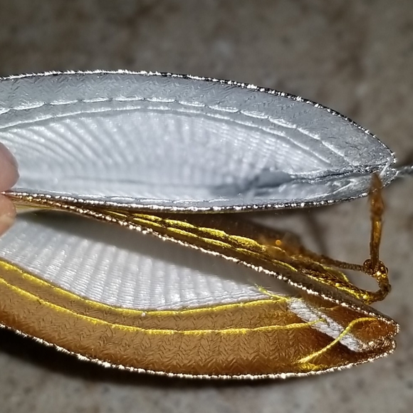 🆕️20pcs small silver and gold metallic bag - Picture 5 of 5